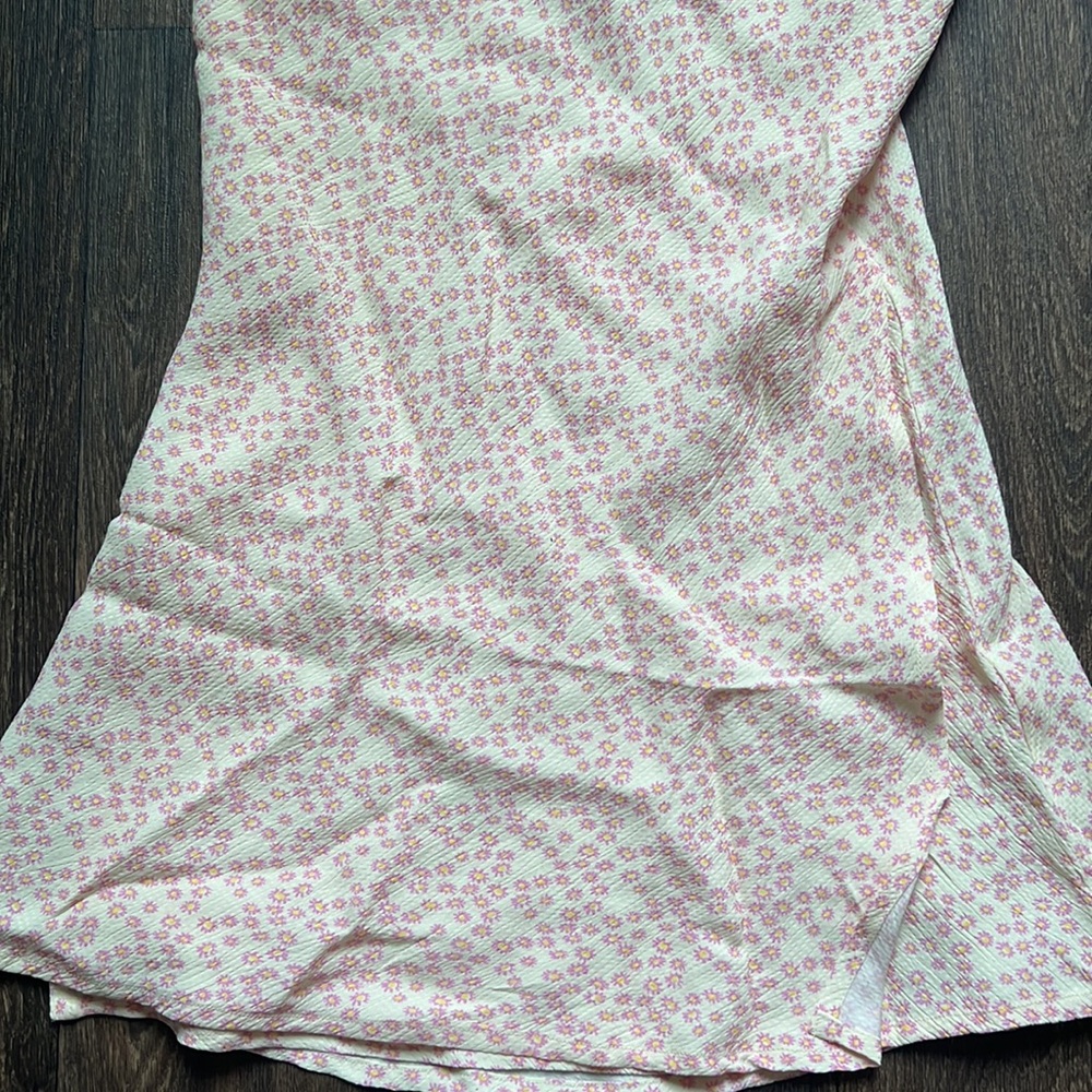 AMALIA SLIP DRESS - Picture 4 of 7